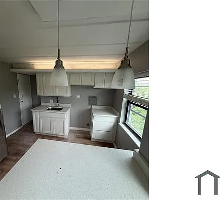 4501 S Michigan Ave #3 — Photo 1