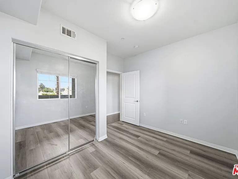 1408 W Washington Blvd #303 — Photo 26