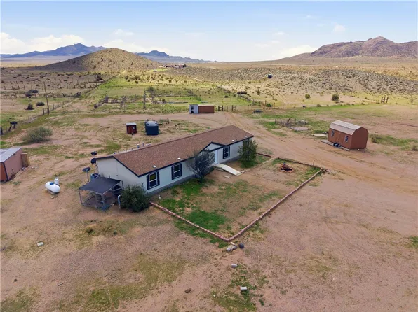 8728 E Country Road, Kingman, AZ 86401