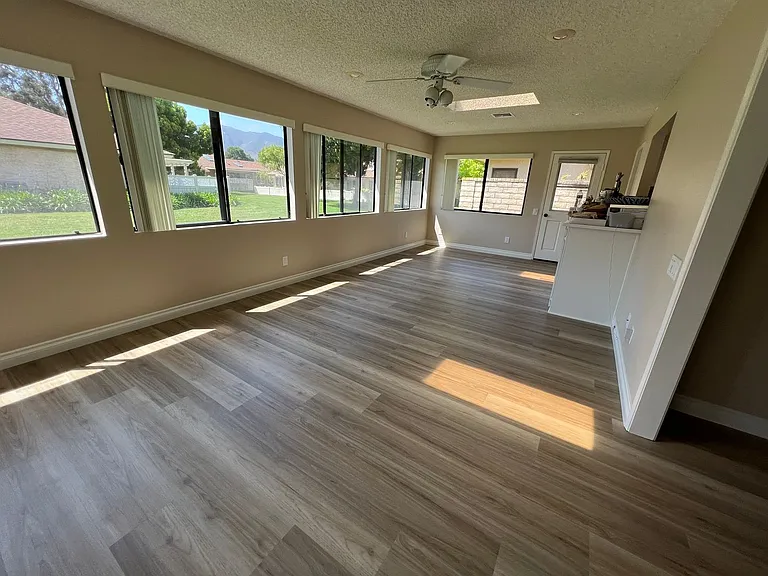 14117 Village 14 — Photo 10