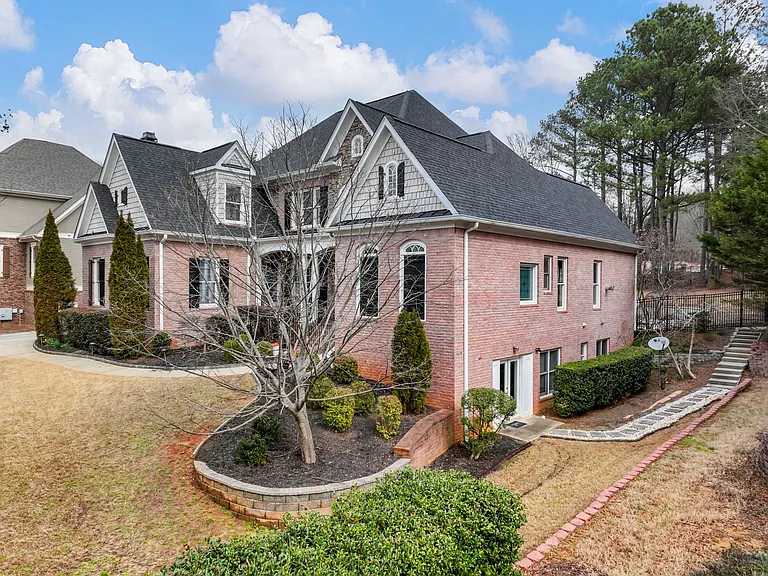 2373 Bronze Oak Ln — Photo 31