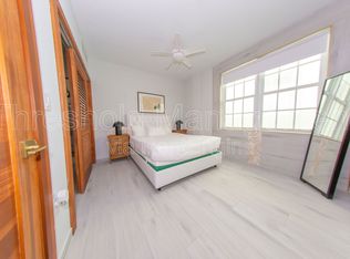 820 Ocean Dr APT 305, Miami Beach, FL 33139