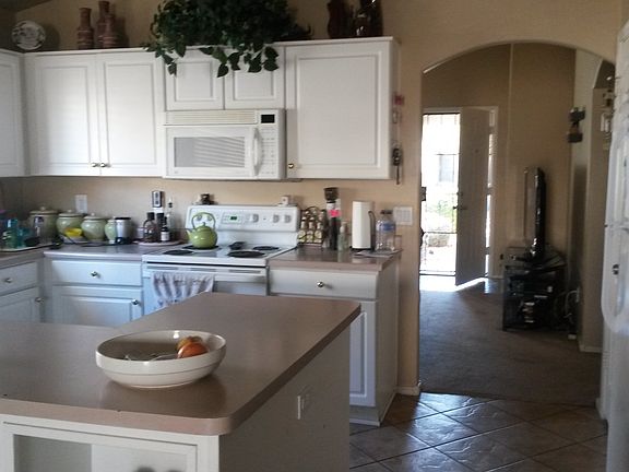 4th image of 11226 W Glenrosa Ave