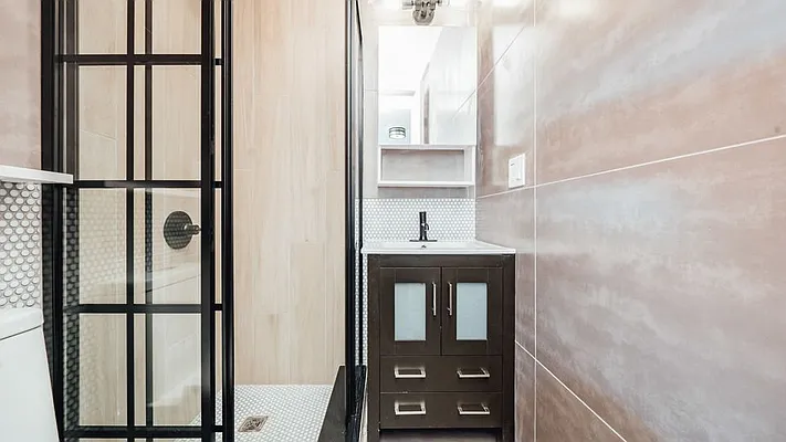 Rented by Nooklyn NYC LLC | media 33