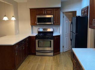 287 Walnut St APT 3, Lynn, MA 01905