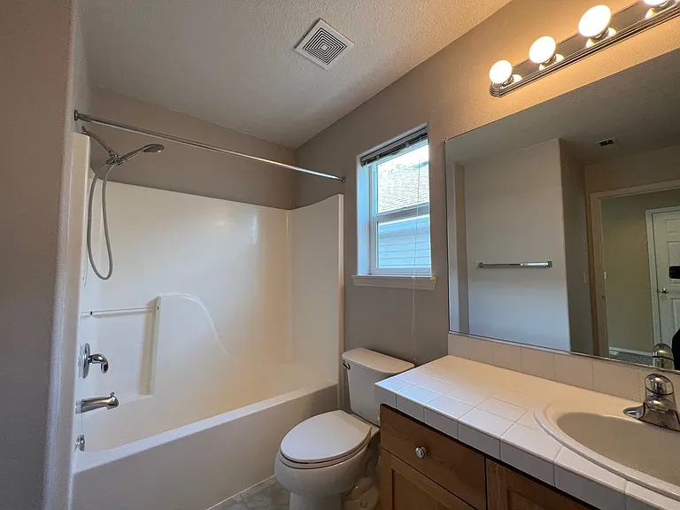 16895 NW Oak Creek Dr — Photo 11