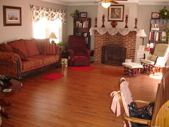 4th image of 104 Kingswood Ct