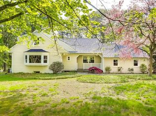 116 Spook Rock Rd, Suffern, NY 10901