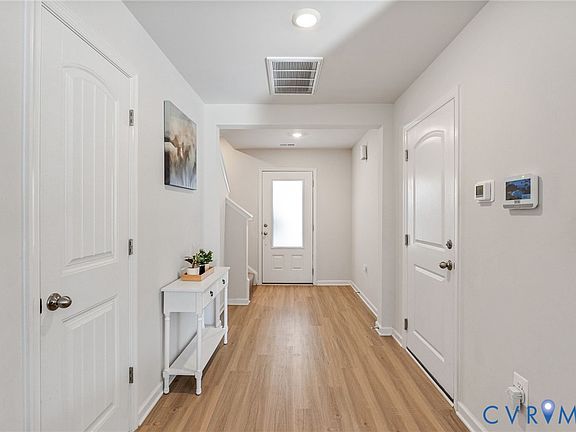 2nd image of 7887 Honeybee Ct