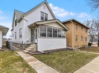 2009 S 77th St, West Allis, WI 53219