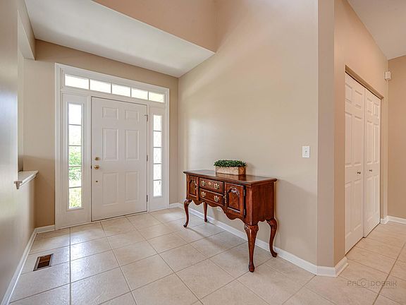 5th image of 1403 Maidstone Dr
