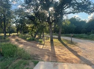 4033 State Highway 123 N, Stockdale, TX 78160