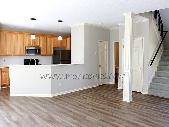 4th image of 9219 Boehm Dr