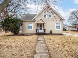26 Holst St, Treynor, IA 51575