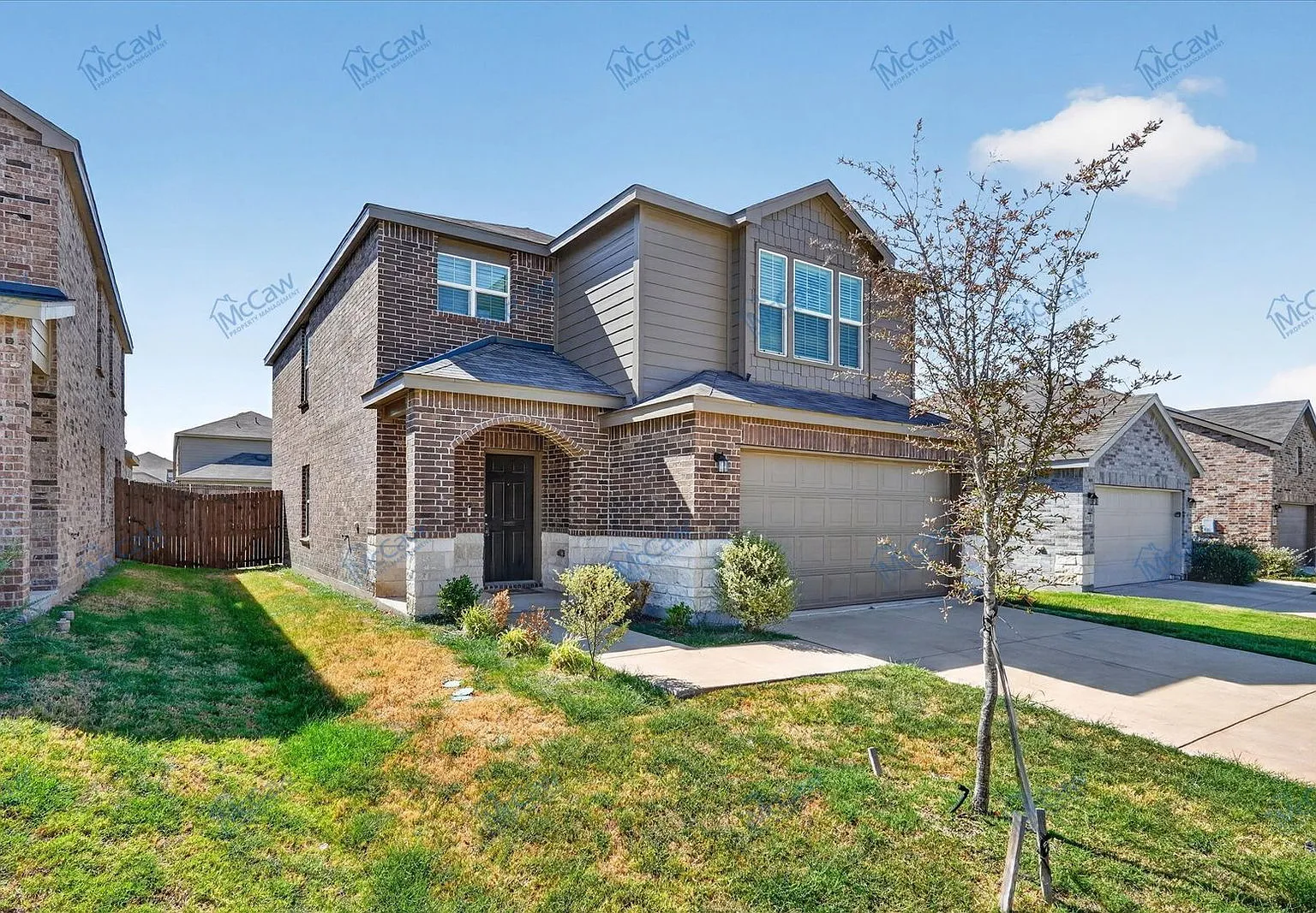 3 bed, 3.0 bath, 2029 sqft, $2,180 — Photo 2