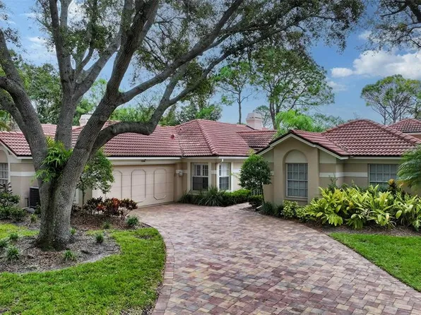 3788 Lyndhurst Ct, Sarasota, FL 34235