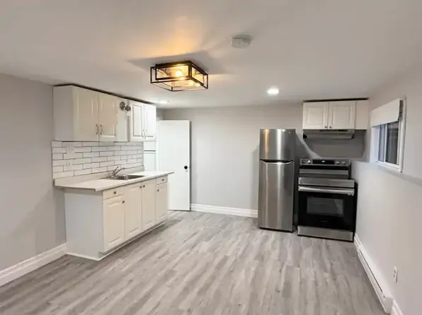 1149 Basswood Pl #2, Kingston, ON K7P 1K4