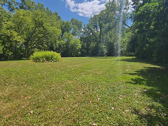 3rd image of 0 Schoolcraft Dr