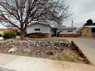 1412 June St NE, Albuquerque, NM 87112
