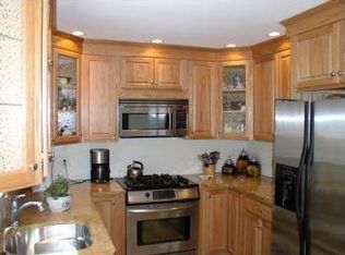 192 Chestnut Ave APT B, Jamaica Plain, MA 02130