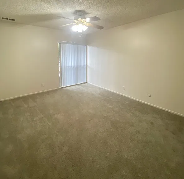 2 bed, 1.0 bath, 840 sqft, $2,395 — Photo 10