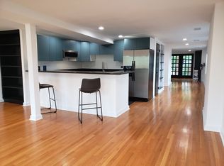 822 N May St #3, Chicago, IL 60642