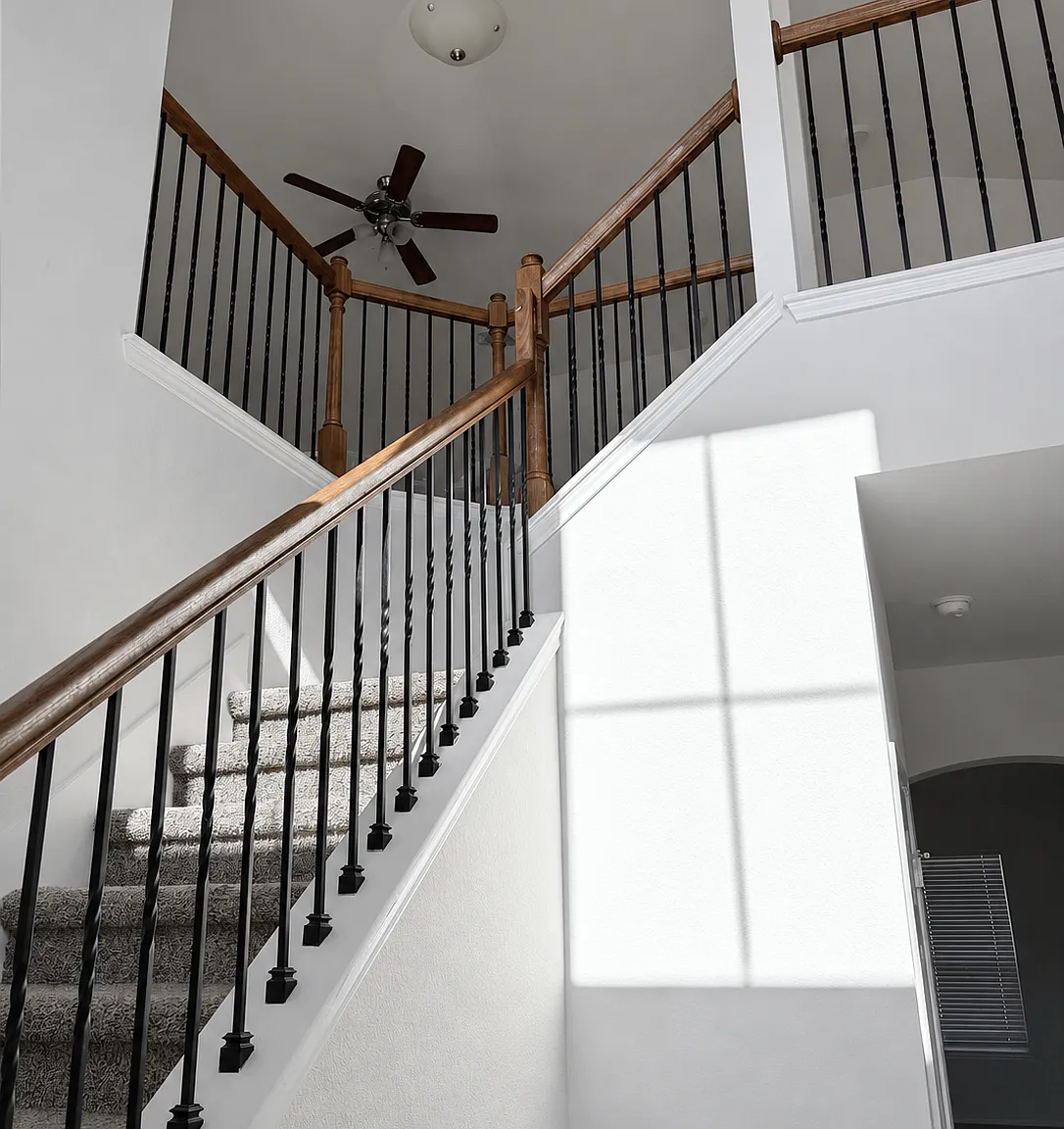 5 bed, 2.5 bath, 2644 sqft, $2,795 — Photo 1