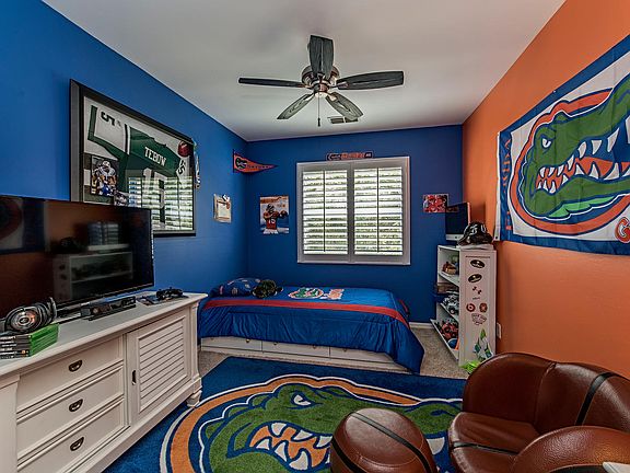 2nd image of 289 Robin Hood Cir Unit 204
