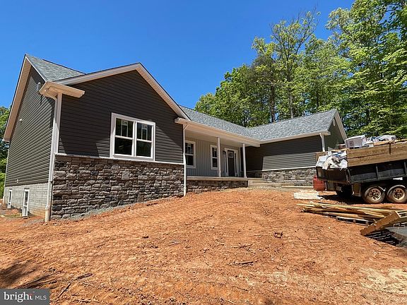 2nd image of 5512 Bazzanella Dr