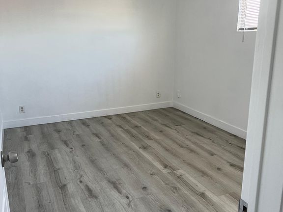 2nd image of 111 E 99th St #3