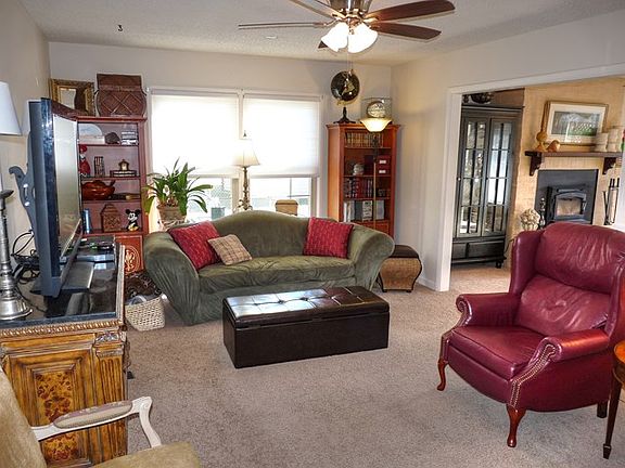 5th image of 2724 S Kingman Loop