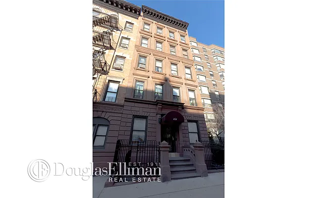 Sold by Douglas Elliman | media 12