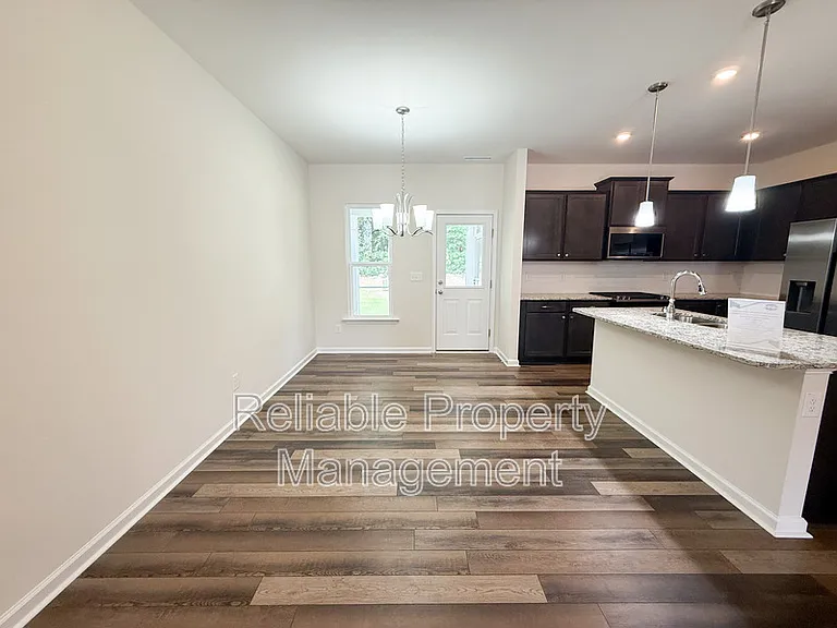 261 White Oak Ridge Dr — Photo 4
