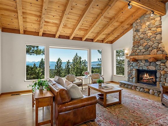 5th image of 545 Alpine View Dr