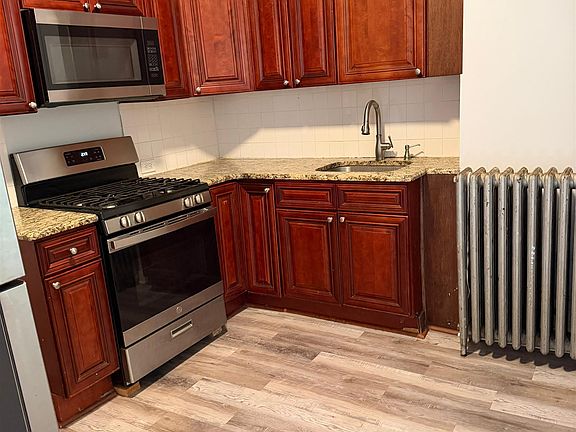2nd image of 161 Zabriskie St #1 & G