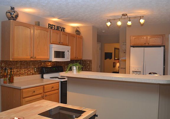 4th image of 5182 Deergate Dr