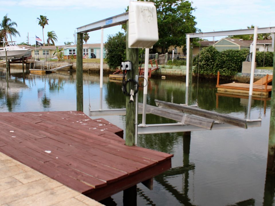 CANAL