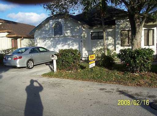 2nd image of 124 Colly Way