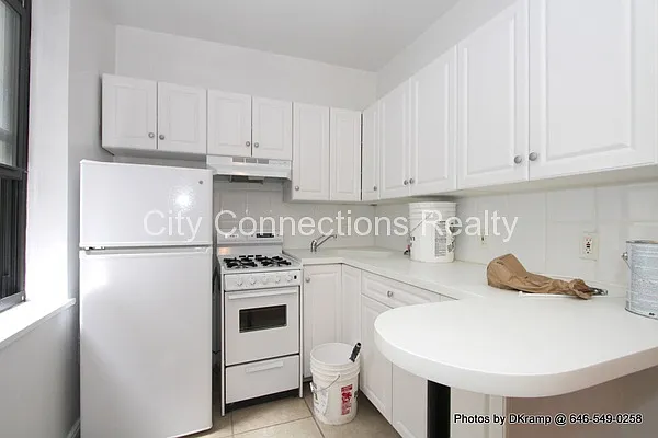 Rented by City Connections Realty | media 34