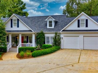 2711 Club Dr, Greensboro, GA