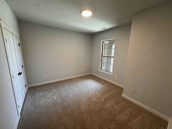 2nd image of 561 W Foxrun Lot 25