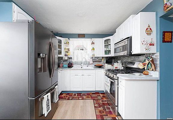 4th image of 11444 212th St
