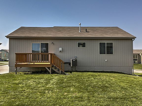 2nd image of 13807 S 44th St