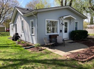 1524 S Campbell Rd, Royal Oak, MI 48067