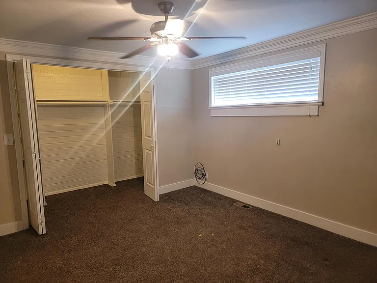 8490 S 1330 E — Photo 16