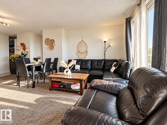 4th image of 11804 22nd Ave SW #306