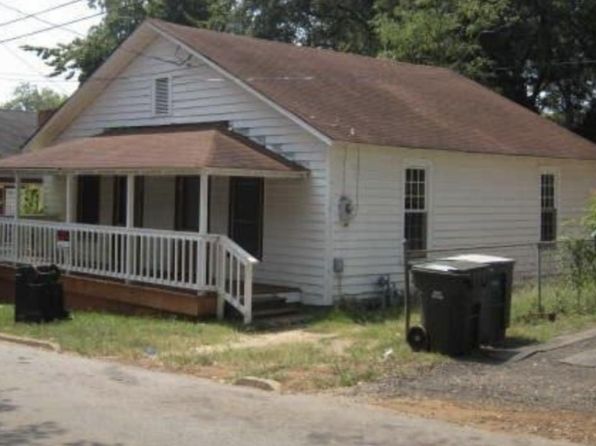 211 Wesley Ave