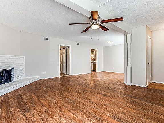 2nd image of 6809 Trail Lake Dr #6809