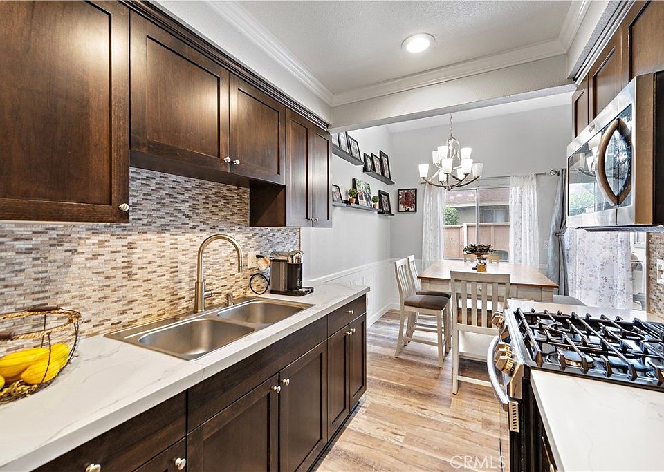 1st image of 333 Los Arbolitos Blvd