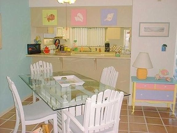 Nicely furnished unit 